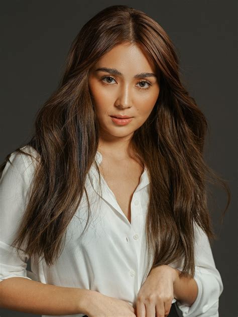Kathryn Bernardo Official .